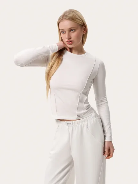 Bluză slim albă, cu mânecă lungă și cusături