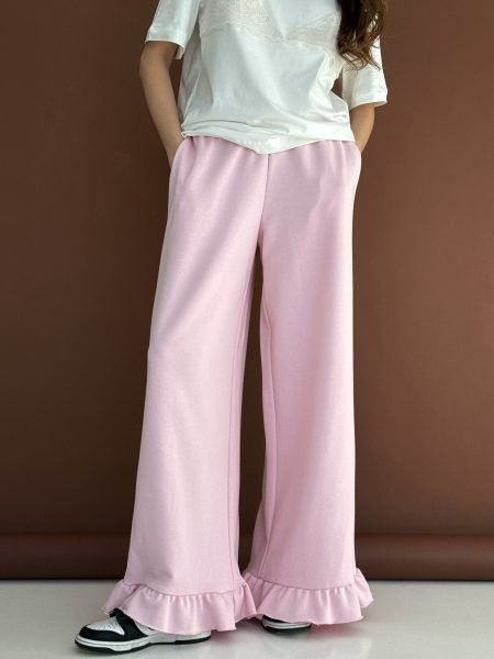 Pantaloni roz cu volane pentru fiecare zi