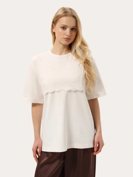 Tricou crem cu dantelă albă