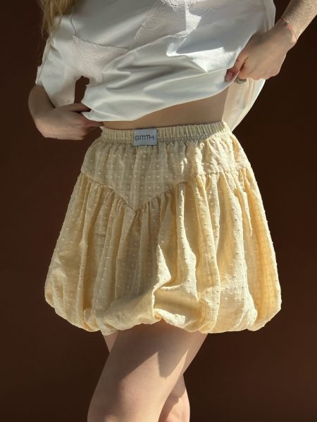 Fustă-pantaloni scurtă galbenă