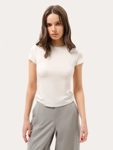 Tricou slim semi-transparent culoare lapte