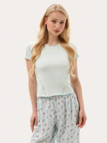 Tricou slim din bumbac mentol cu logo brodat