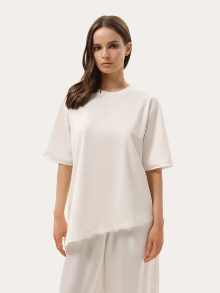 Tricou ivoire cu tiv asimetric din dantelă