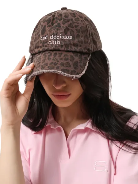 Șapcă leopard cu broderie „Bad decision club”